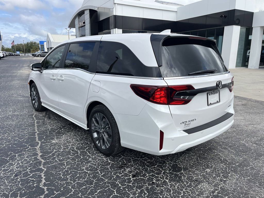 2025 Honda Odyssey Touring 4