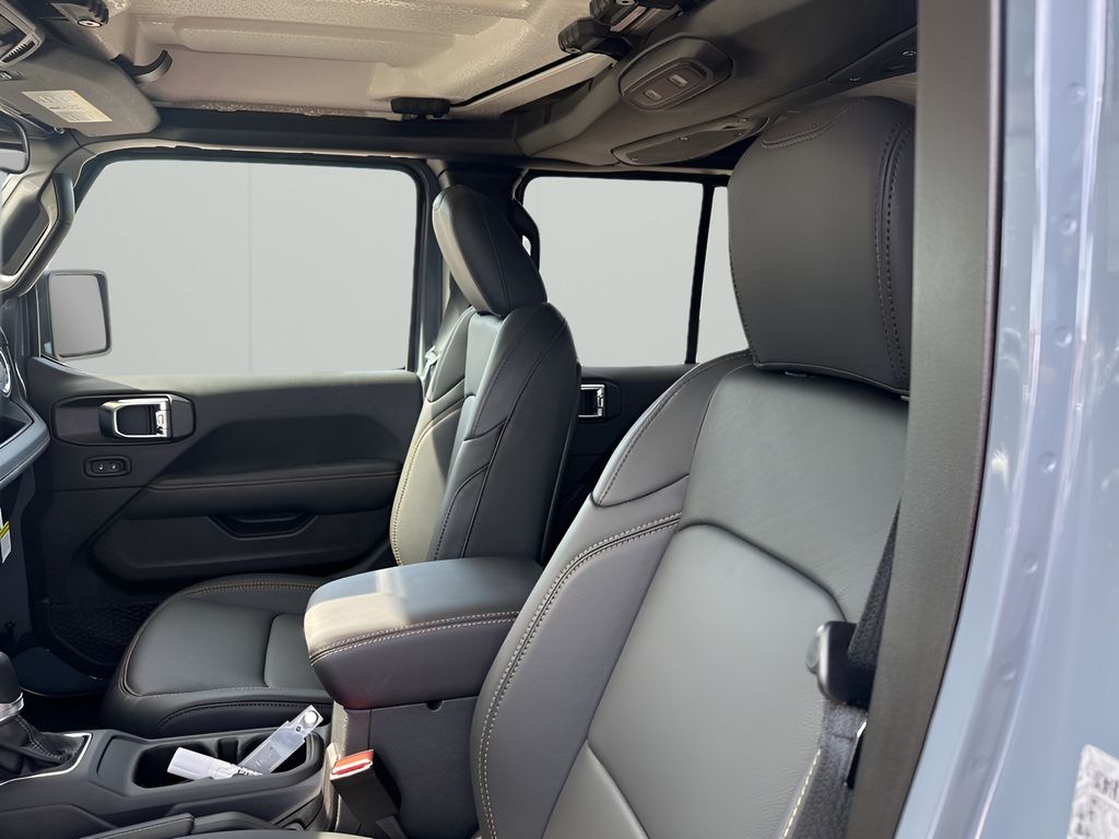 New Car 2025 Jeep Gladiator  For Sale Under $40,000 In Austin, Texas