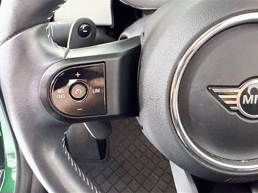 Thumbnail: 2022 MINI Cooper - 11