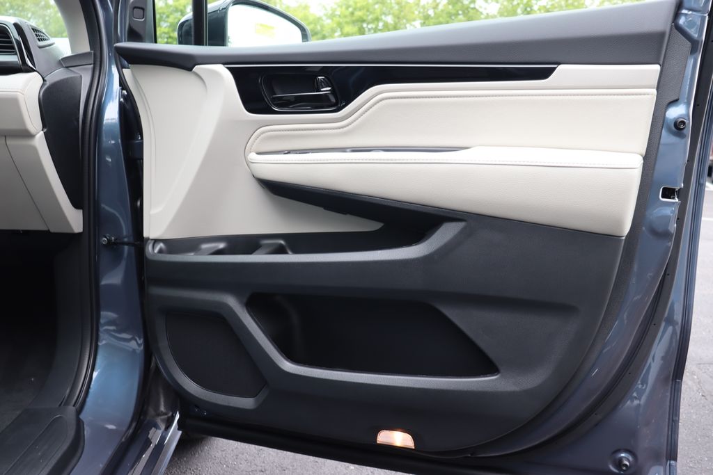 Thumbnail: 2026 Honda Odyssey - 21