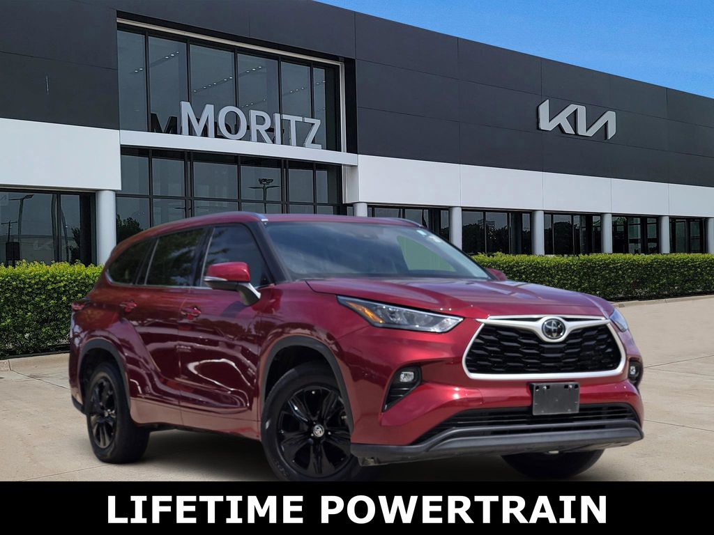 Pearl 2020 Toyota Highlander XLE FWD SUV / Crossover Front-Wheel Drive 8-Speed Automatic