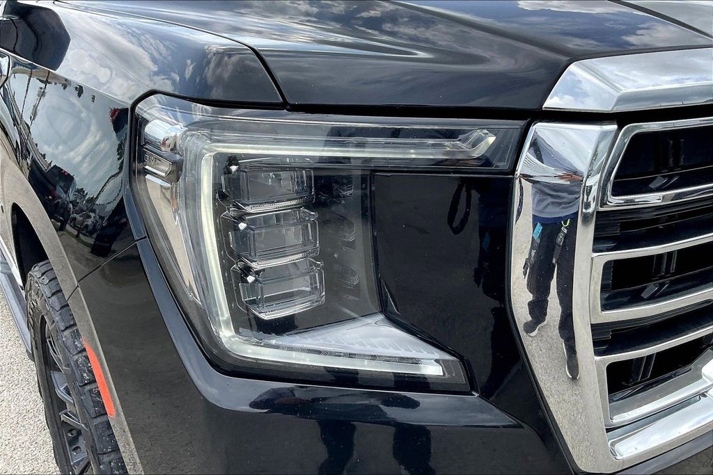 Used 2021 GMC Yukon SLT 4D Sport Utility