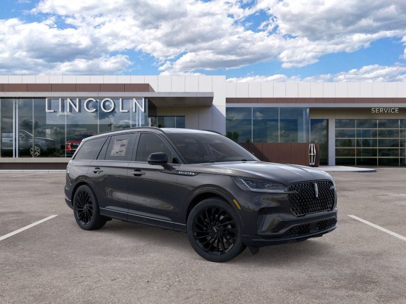 Thumbnail: 2026 Lincoln Aviator - 7