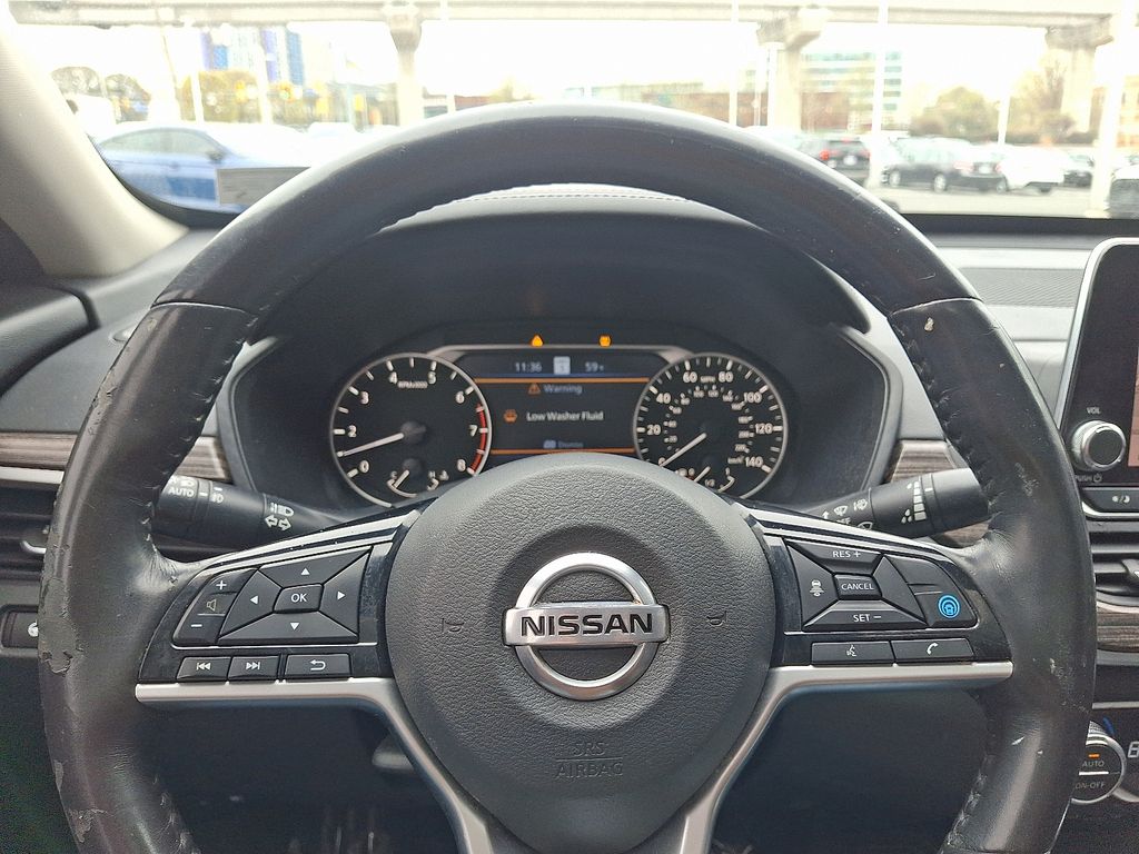 Thumbnail: 2019 Nissan Altima - 20