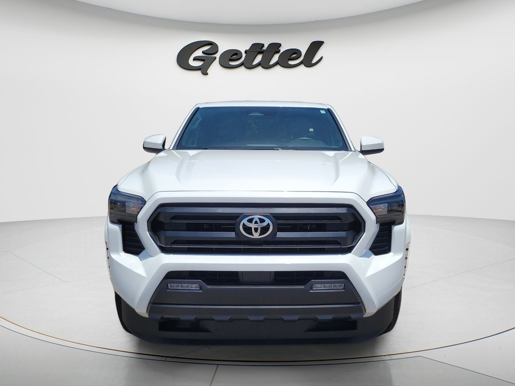 Certified Used 2025 White Toyota SR5 image 2