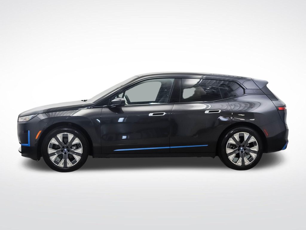 Thumbnail: 2024 BMW iX - 2