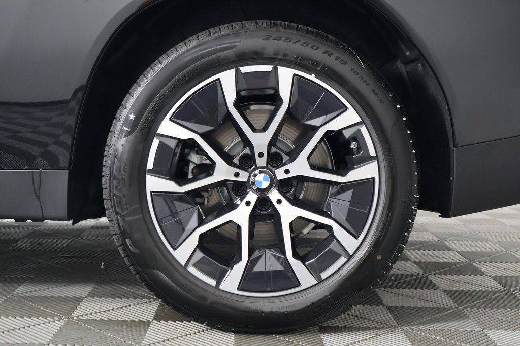 Thumbnail: 2026 BMW X3 - 10