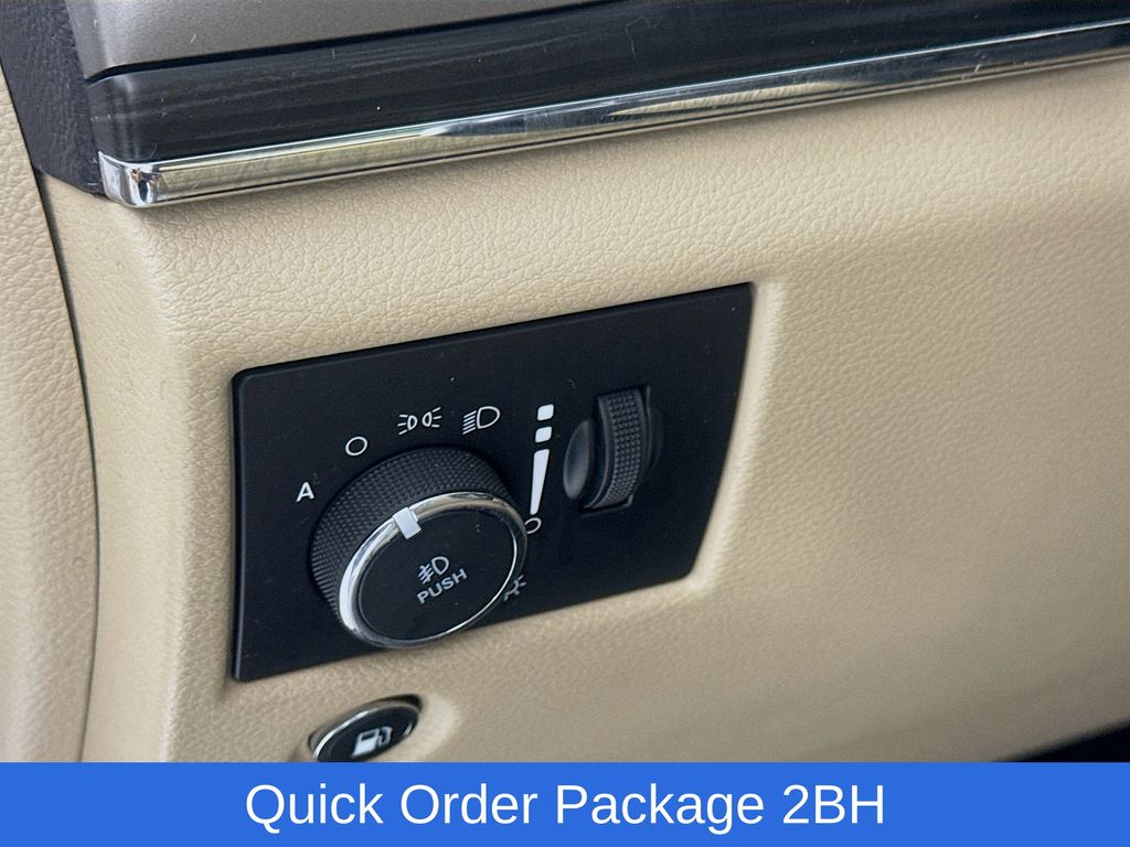 Used Car 2022 Jeep Grand Cherokee Wk  Limited For Sale Under $25,000 In Austin, Texas