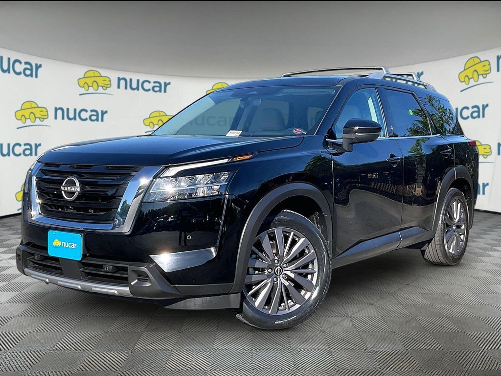 2023 Nissan Pathfinder — photo 3