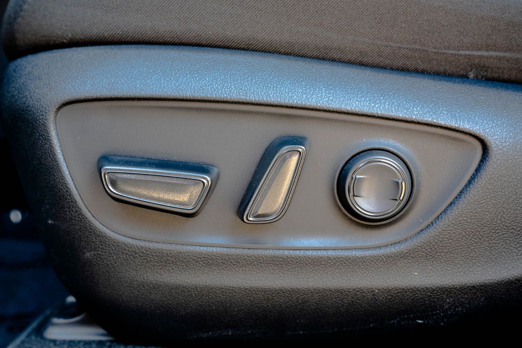 Used 2023 Toyota RAV4 SUV
