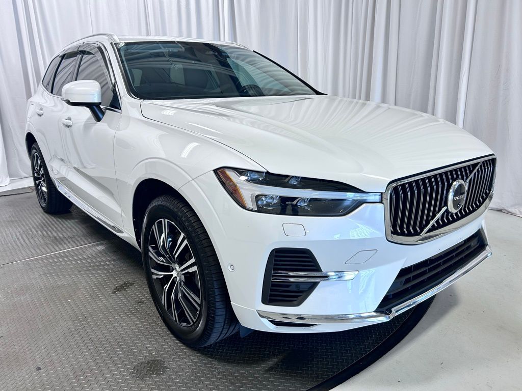 used 2022 Volvo XC60 Recharge Plug-In Hybrid car, priced at $30,991