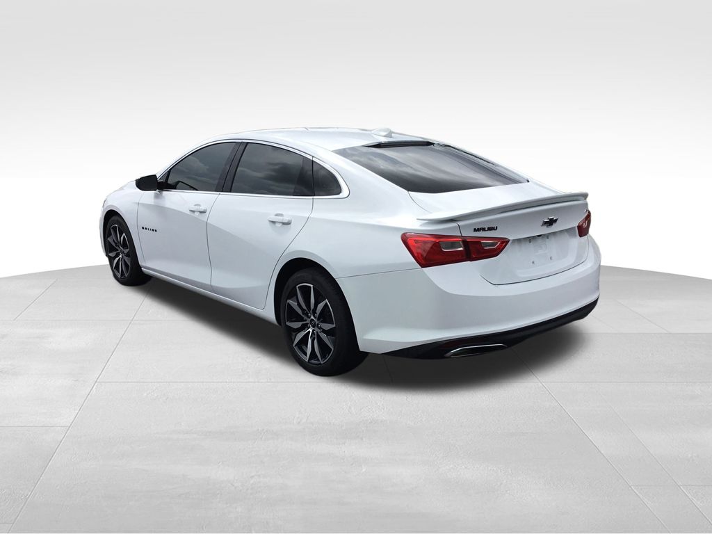 2022 Chevrolet Malibu RS 4