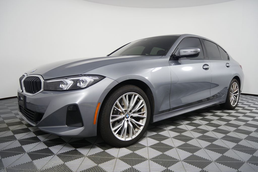 Thumbnail: 2023 BMW 3 Series - 8