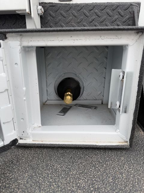 2025 Ford F-750 Diesel 