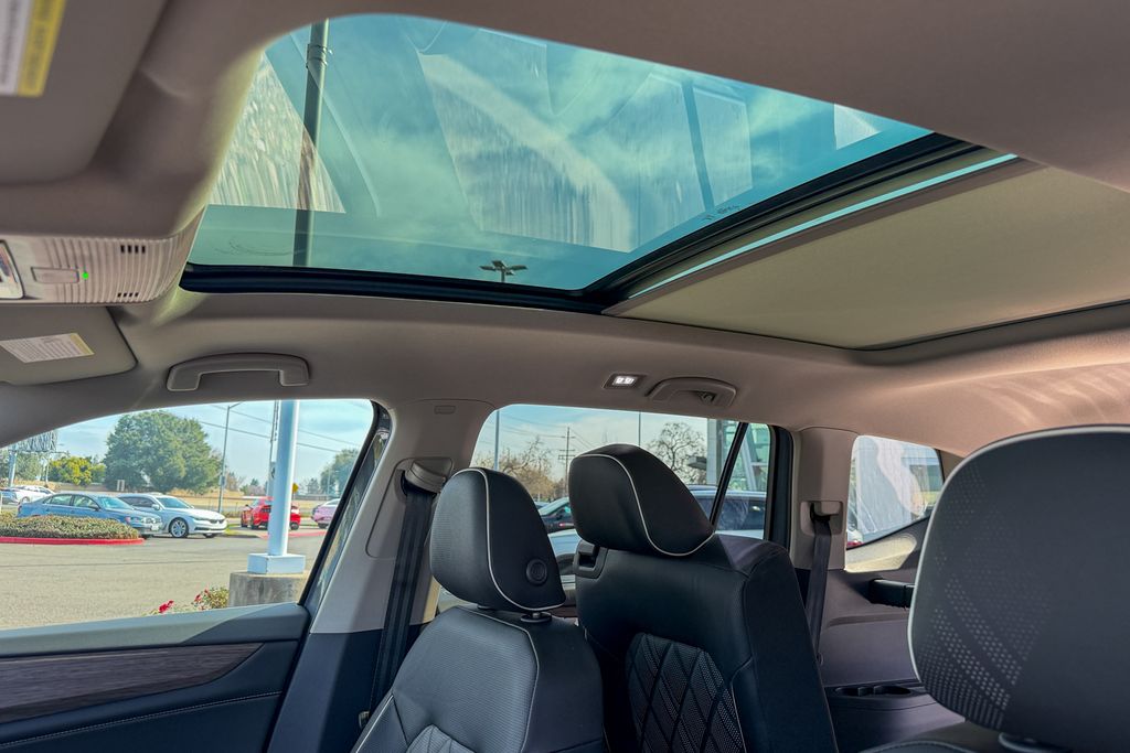 New 2026  Volkswagen 2.0T SEL Premium R-Line image 24