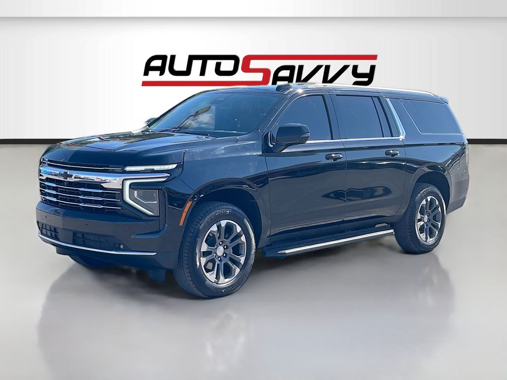 Used 2025 Black Chevrolet LT image 3