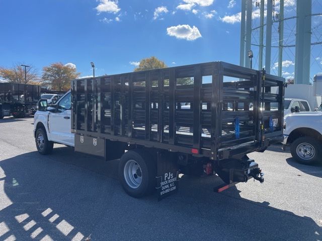 2026 Ford F-350 Chassis XL