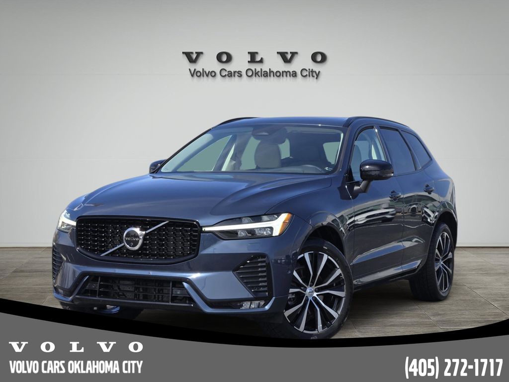 2023 Volvo XC60 B5 Plus Dark Theme AWD
