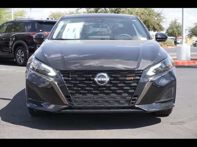 2024 Nissan Altima 2.0 SR 5