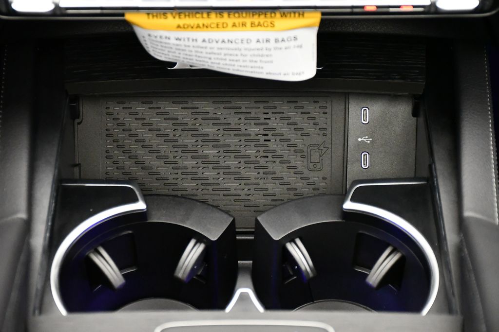 Thumbnail: 2026 Mercedes-Benz GLE - 30