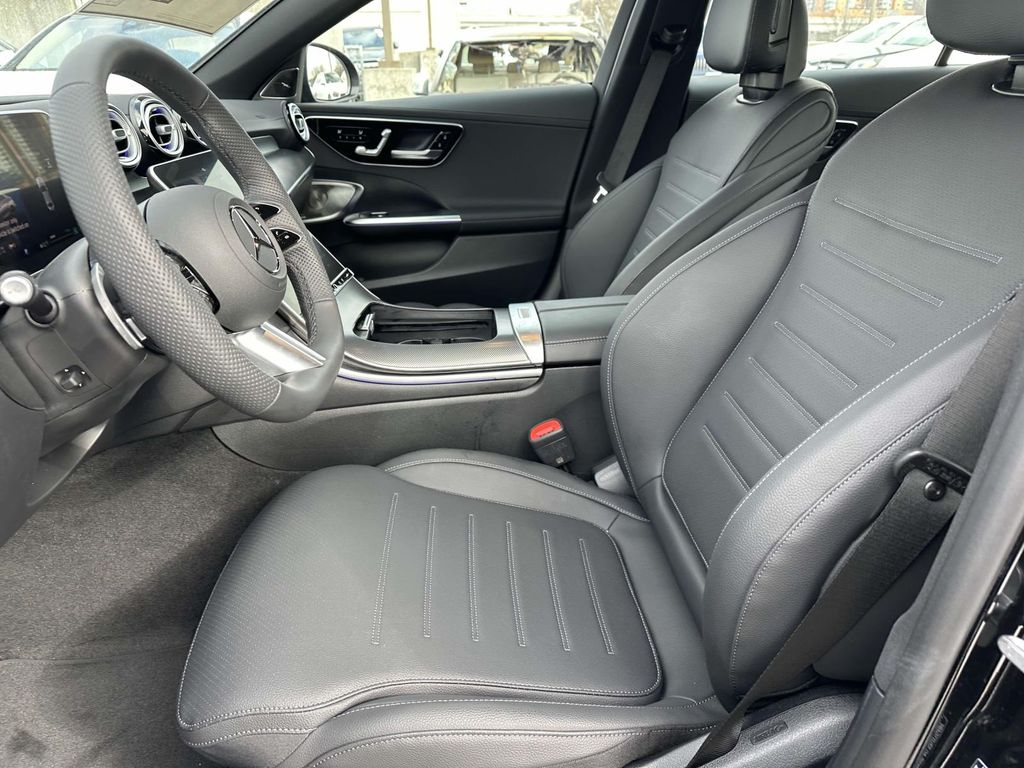 2025 Mercedes-Benz C-Class C 300 21