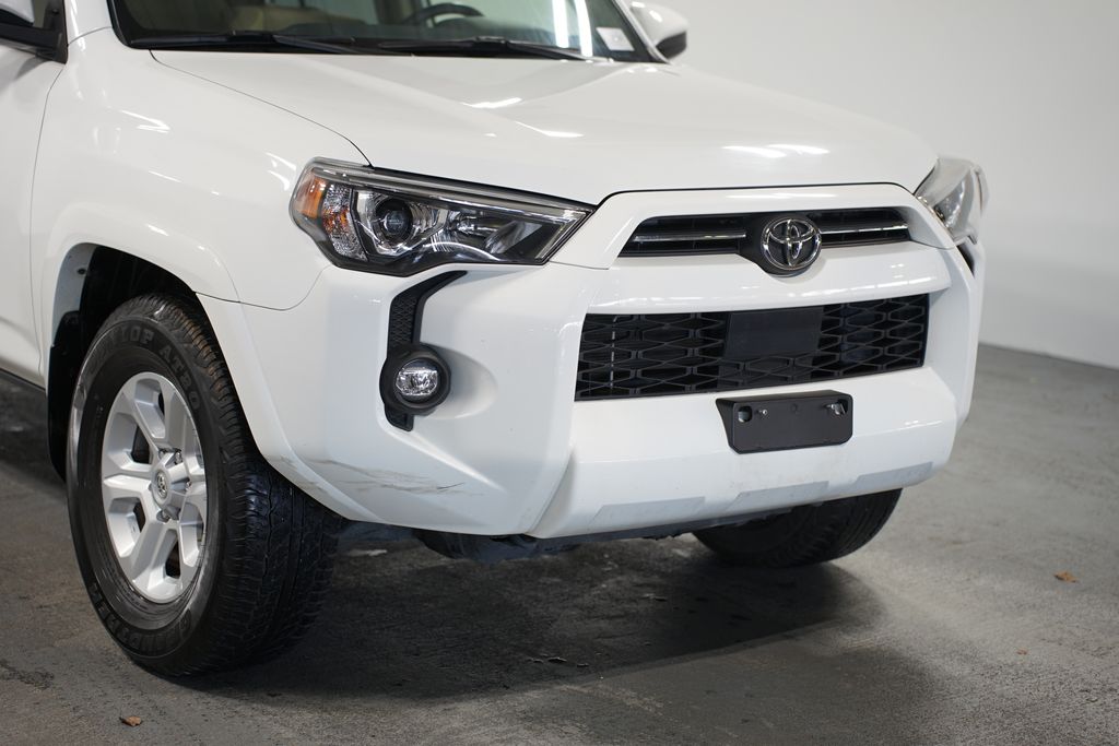 2023 Toyota 4Runner SR5 4