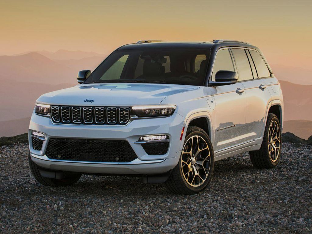 2023 Jeep Grand Cherokee 4xe's photo