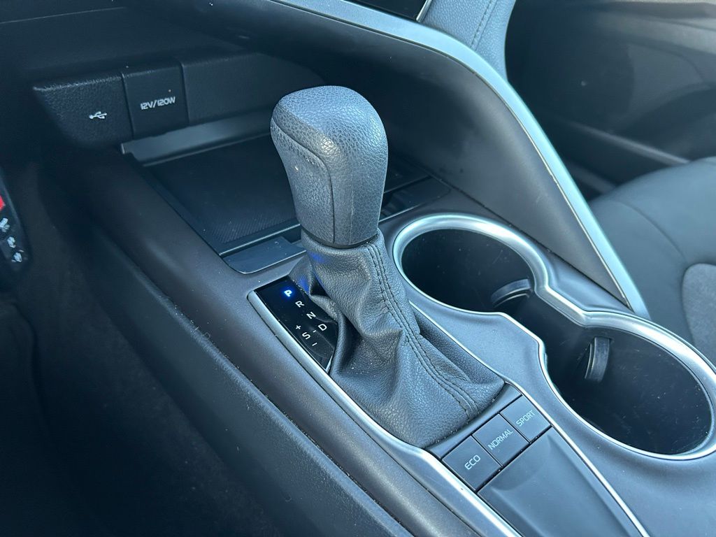 Thumbnail: 2023 Toyota Camry - 27