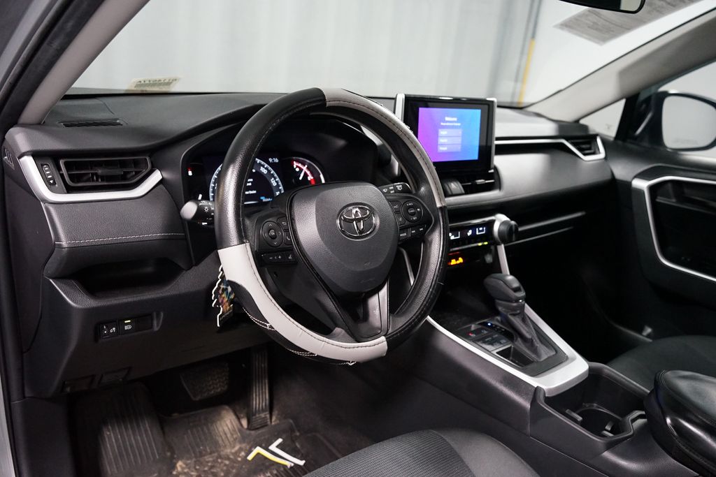 Thumbnail: 2023 Toyota RAV4 - 7