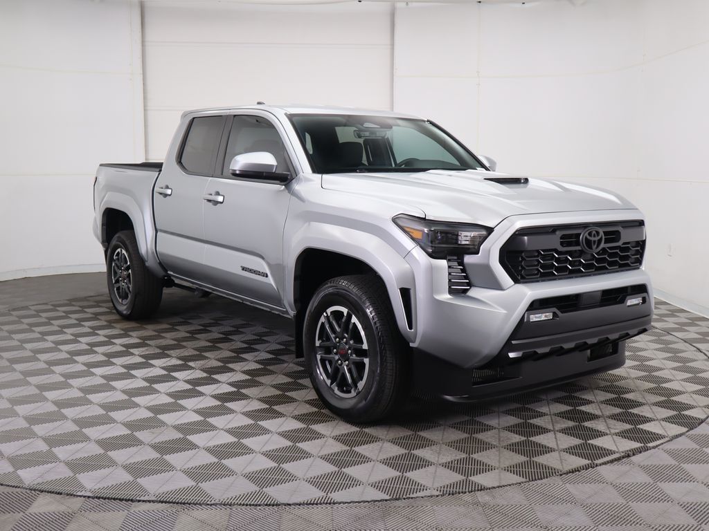 Thumbnail: 2024 Toyota Tacoma - 3