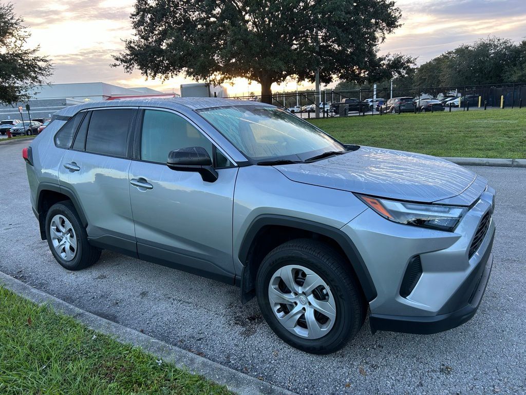Thumbnail: 2025 Toyota RAV4 - 7