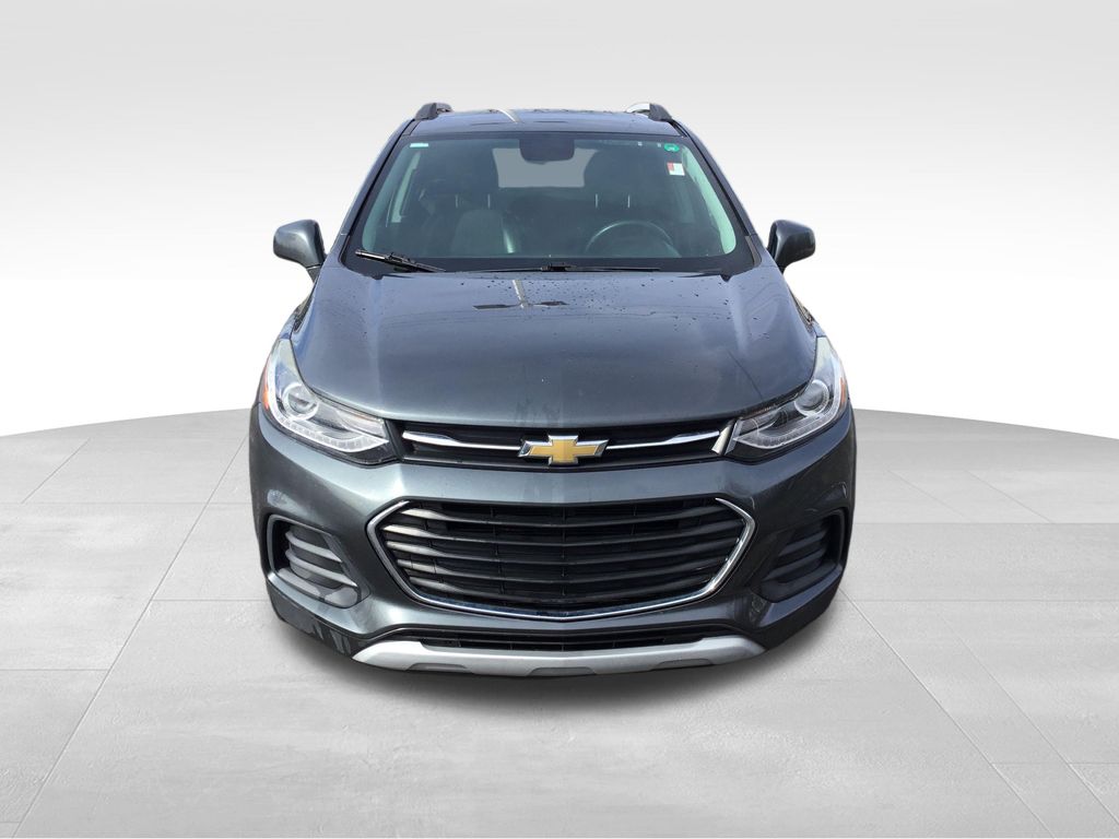 Thumbnail: 2017 Chevrolet Trax - 8