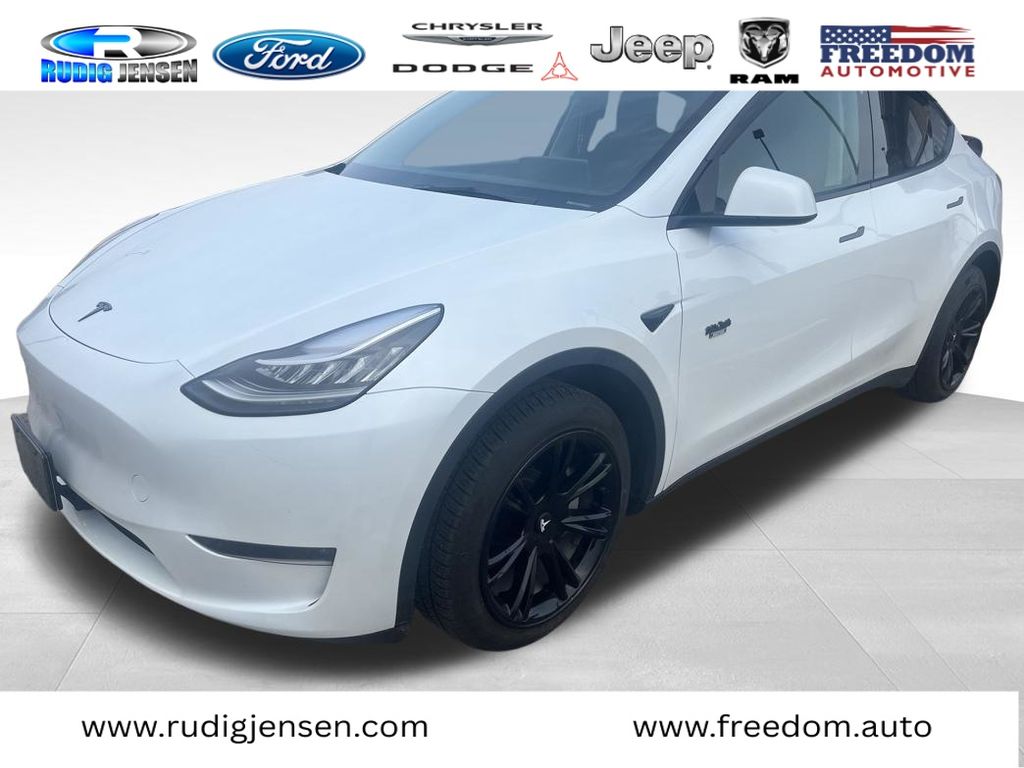 White 2023 Tesla Model Y Long Range AWD SUV / Crossover All-Wheel Drive 1-Speed Automatic