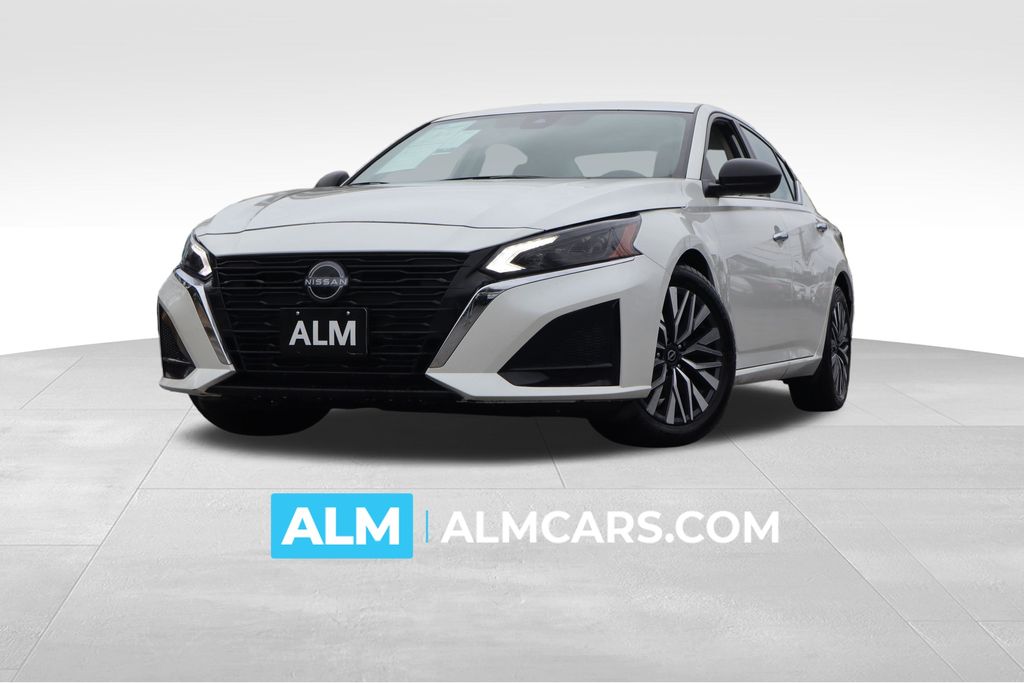 2025 Nissan Altima