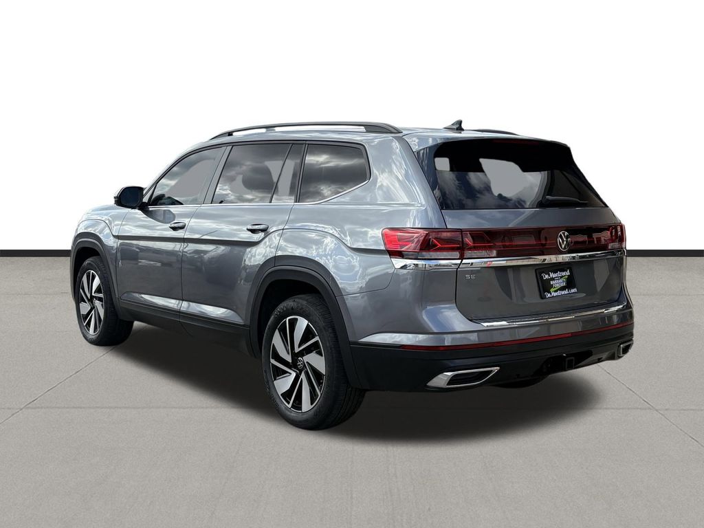 2024 Volkswagen Atlas 2.0T SE w/Technology Gray at AutoSavvy Houston Southwest
