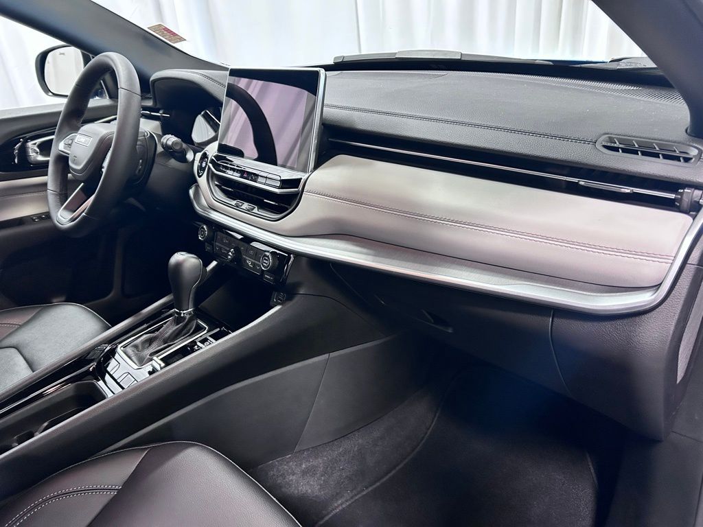 used 2025 Jeep Compass car, priced at $28,992