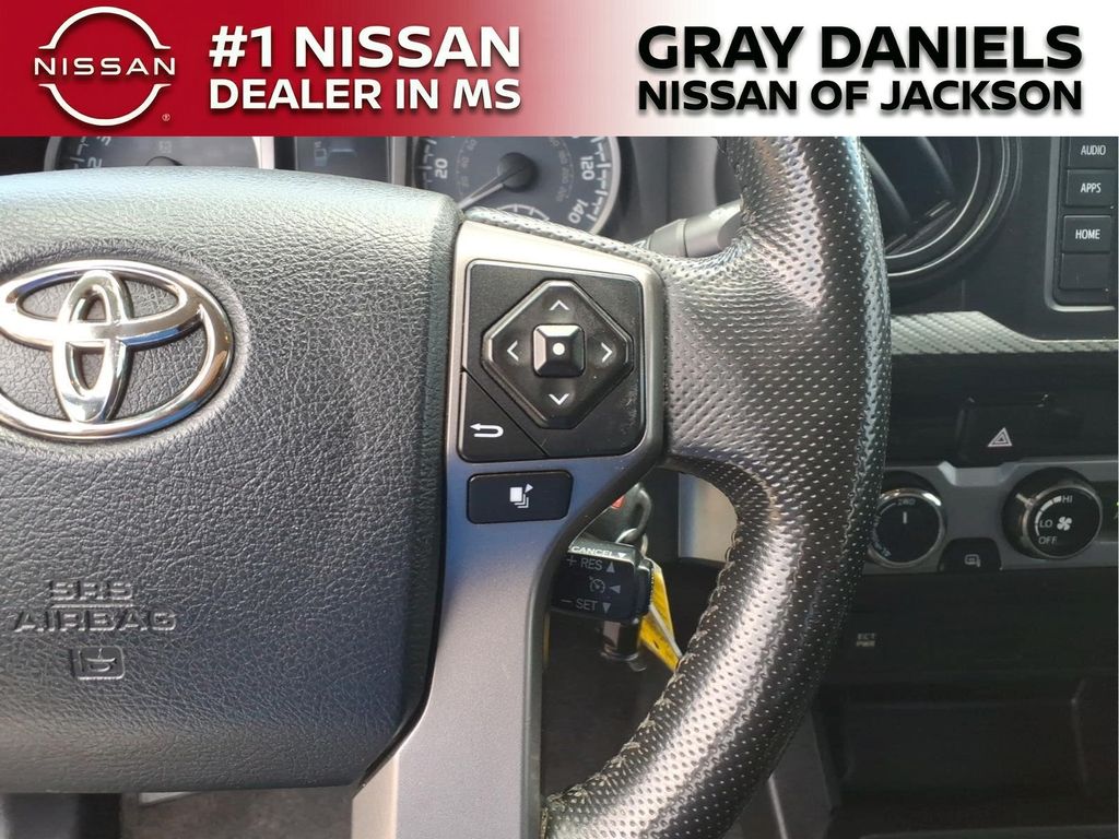 Used 2016 Toyota Tacoma Truck