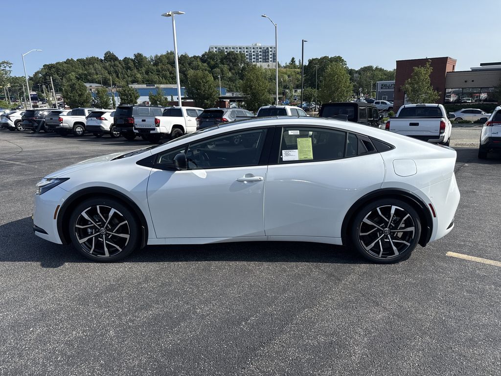 New 2026 Toyota Prius Plug-in Hybrid Hatchback