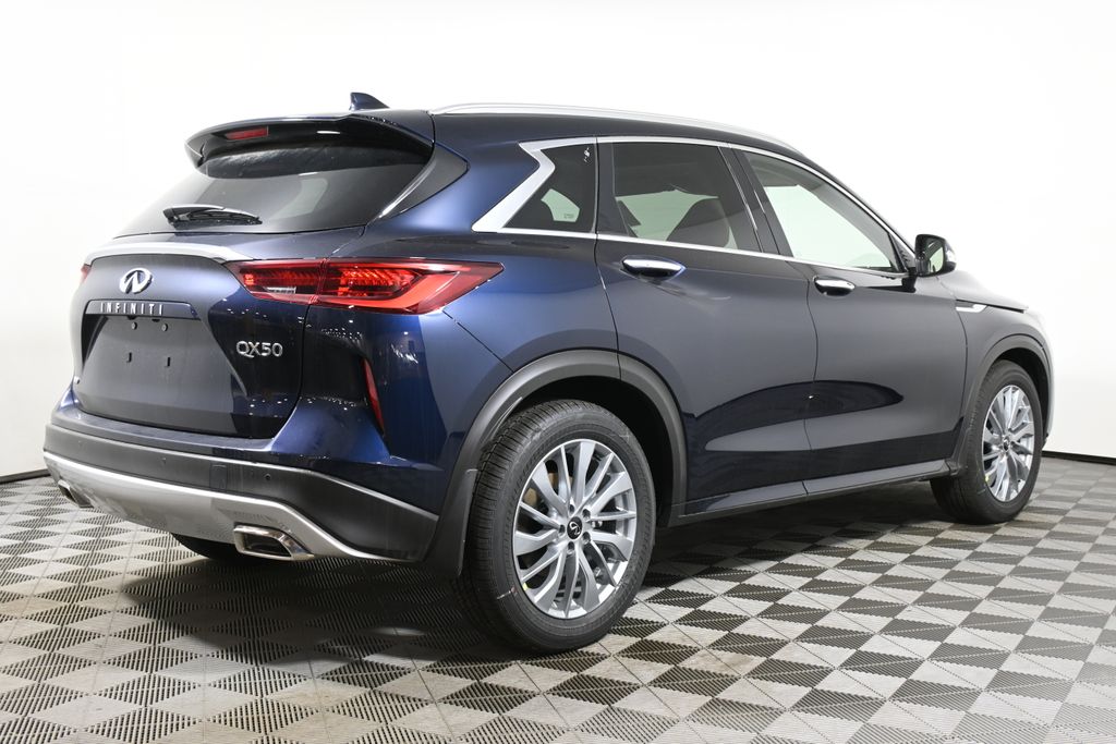 2025 INFINITI QX50 Luxe 7