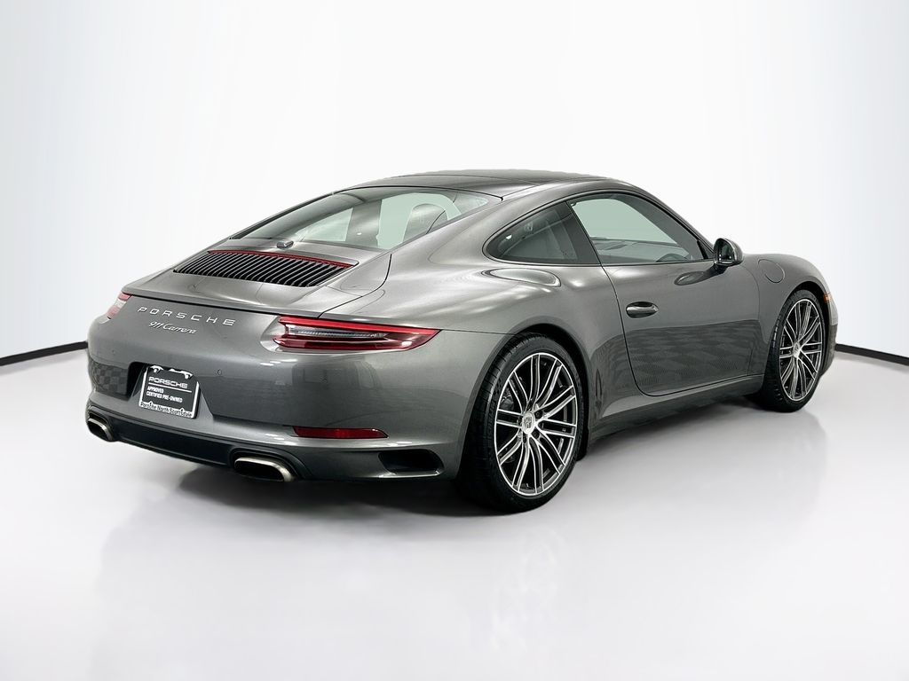 Thumbnail: 2017 Porsche 911 - 7