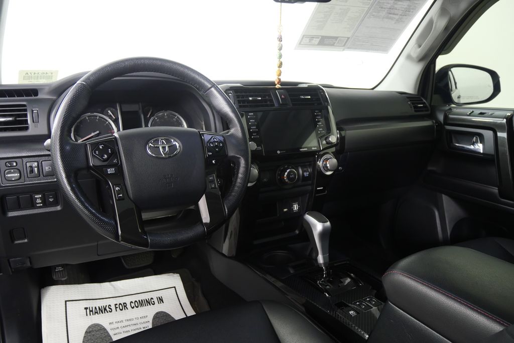 Thumbnail: 2023 Toyota 4Runner - 18