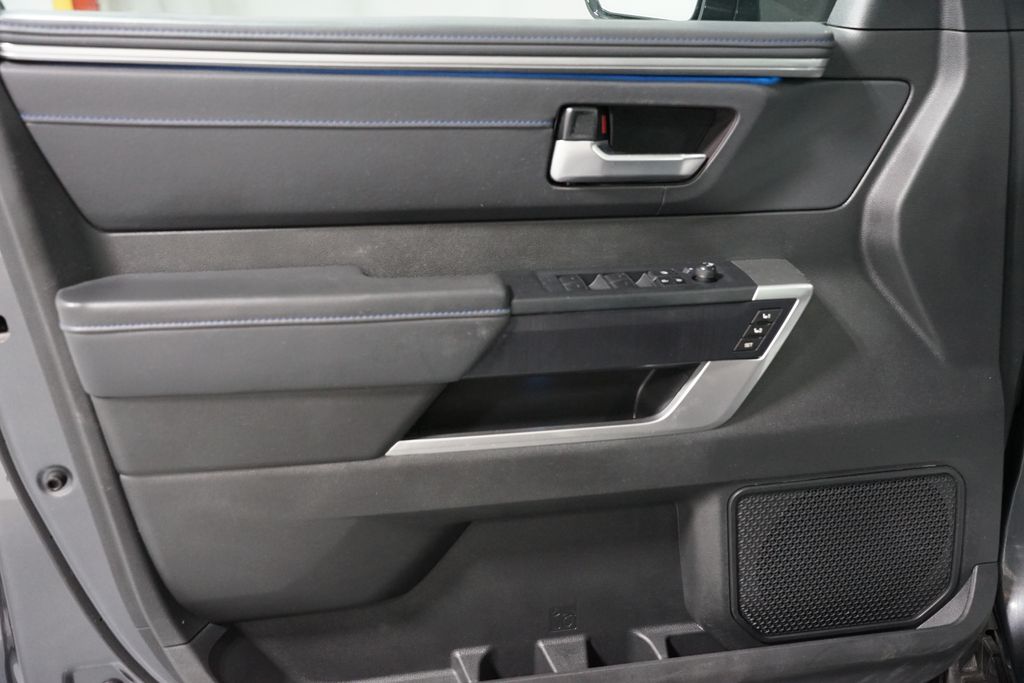 Thumbnail: 2024 Toyota Tundra - 32