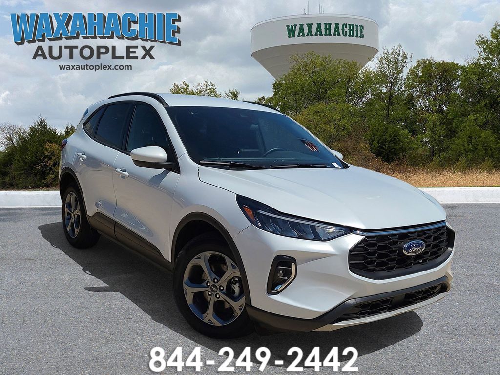 Silver Metallic 2025 Ford Escape ST-Line Select AWD SUV / Crossover All-Wheel Drive 8-Speed Automatic
