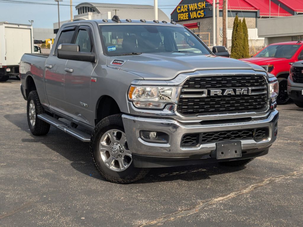 2022 RAM 2500 Big Horn Crew Cab 4WD