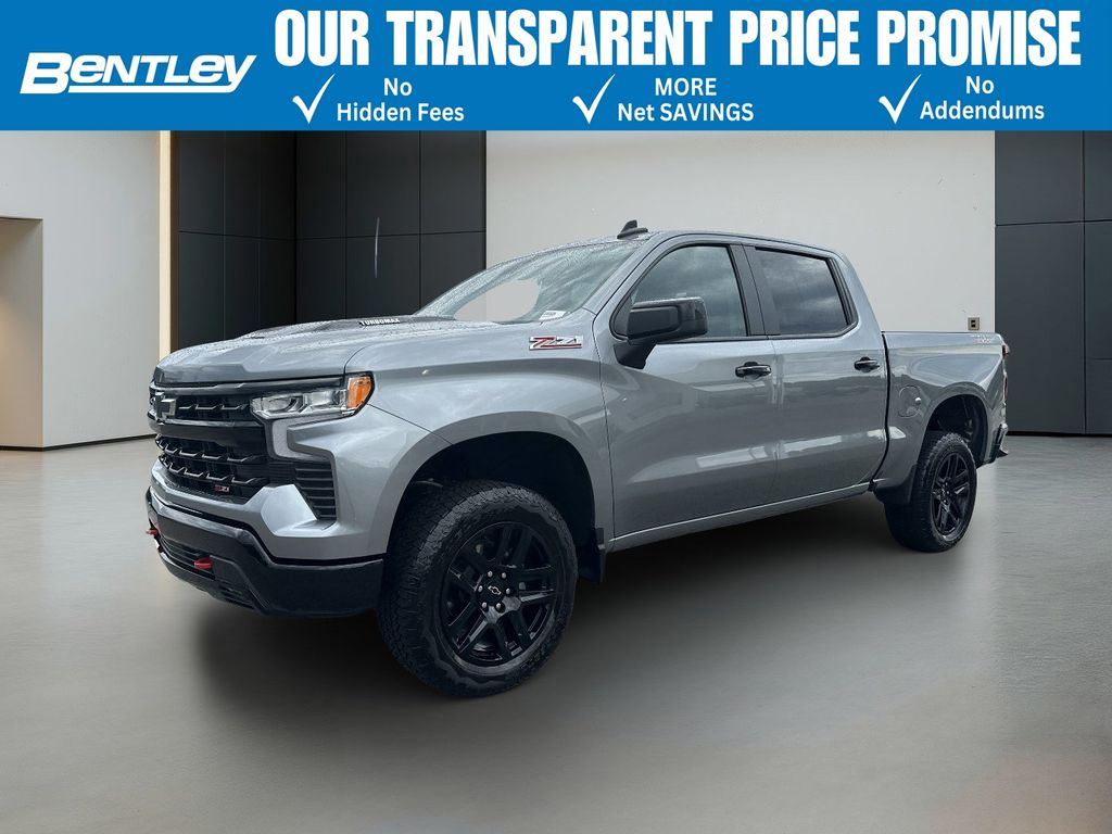 Sterling Gray Metallic 2025 Chevrolet Silverado 1500 Pickup Truck Four-Wheel Drive 8-Speed Automatic