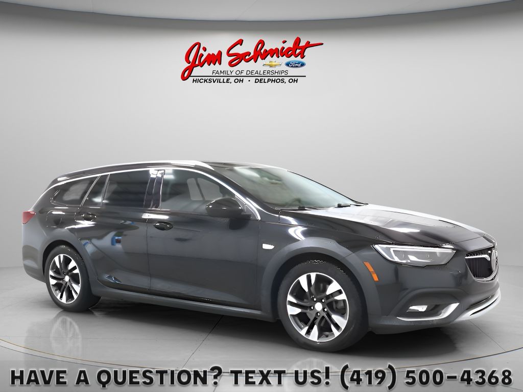 2019 Buick Regal TourX Essence AWD