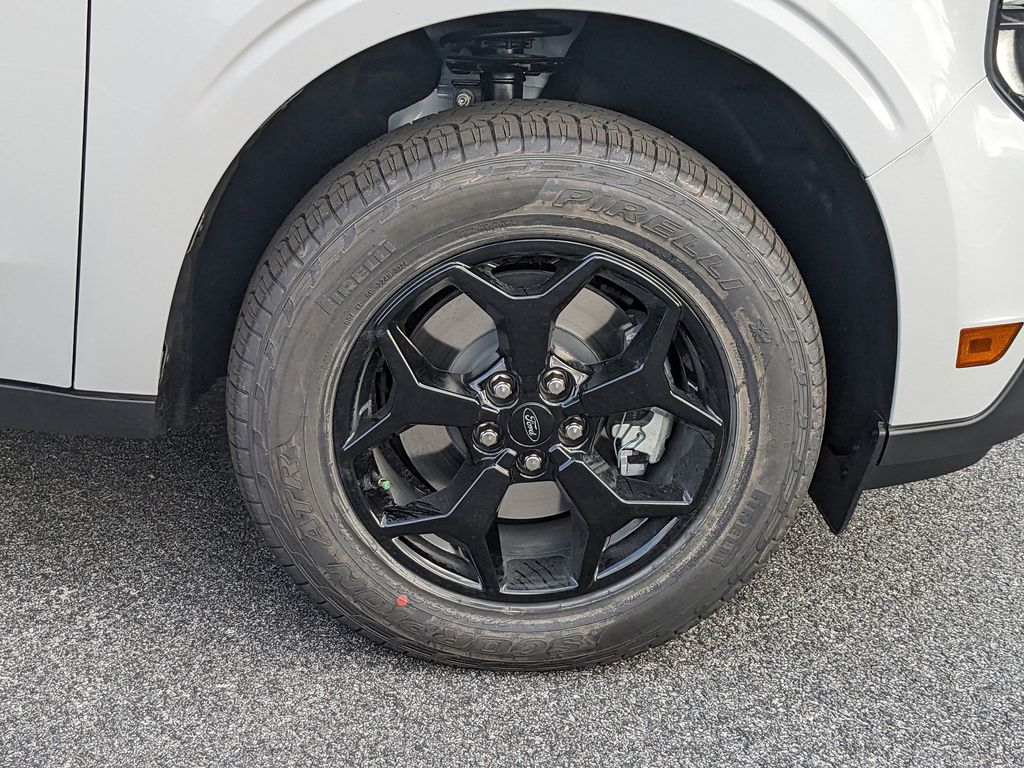 2025 Ford Maverick XLT