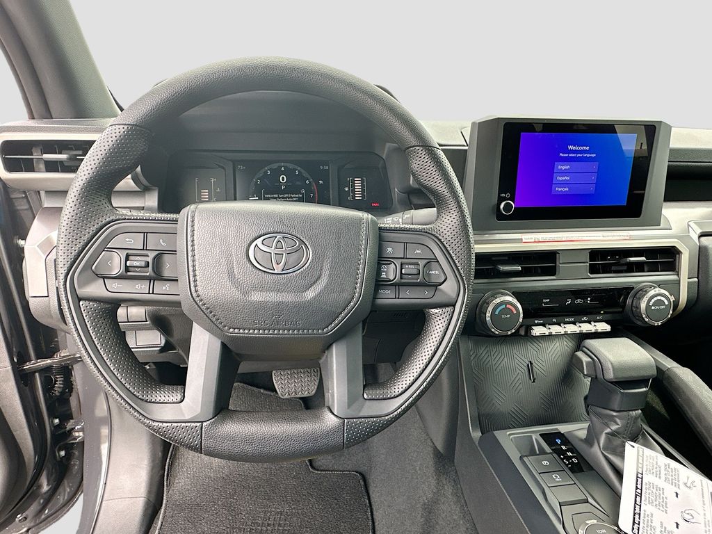 2025 Toyota Tacoma SR5 10