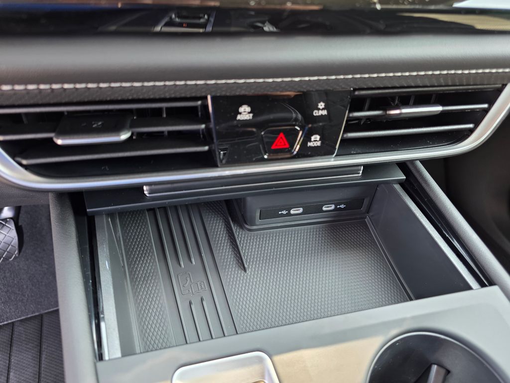 2026 Volkswagen Atlas 2.0T SE Silver at Sutliff Volkswagen