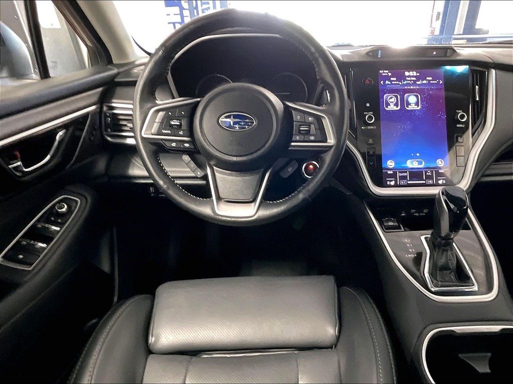 2020 Subaru Outback — photo 17